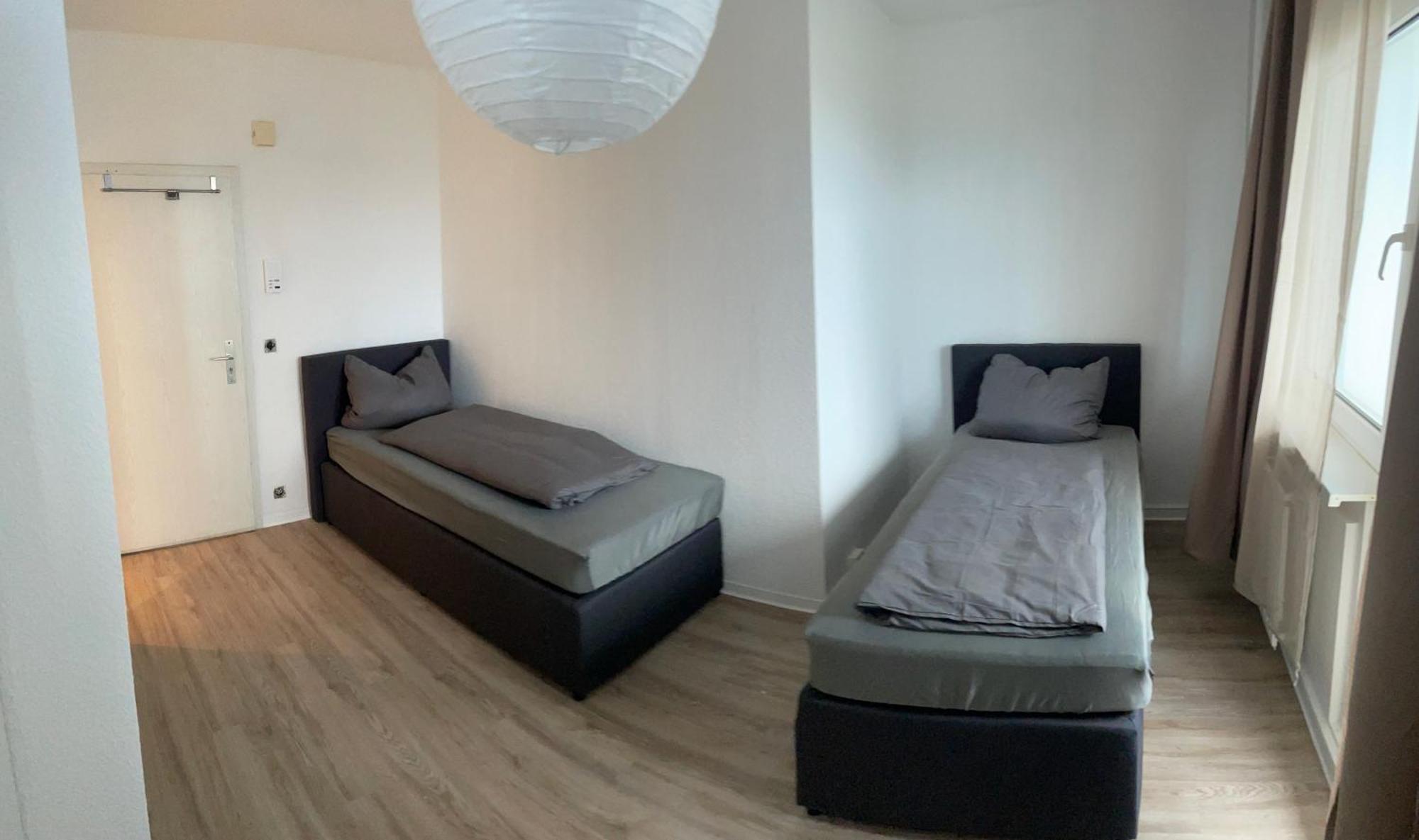Max Appartements Neubrandenbourg Extérieur photo