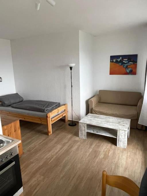 Max Appartements Neubrandenbourg Extérieur photo